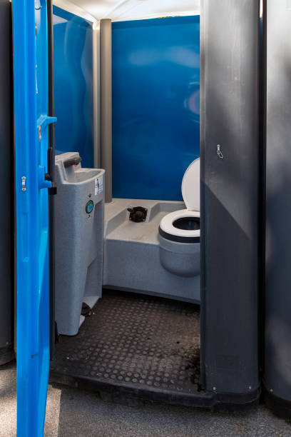Best Portable restroom trailer rental  in Chilhowie, VA